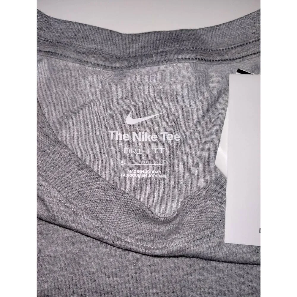 Nike Grey Classic Dri Fit Tee Shirt Men Size XL Workout Athleisure New With Tag‎